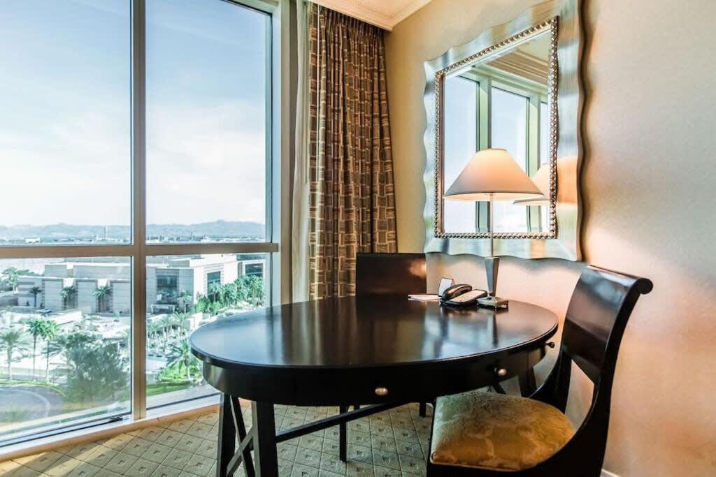37Th Floor Penthouse - No Resort Fees - Strip View - Mgm 37807 Las Vegas Exterior photo