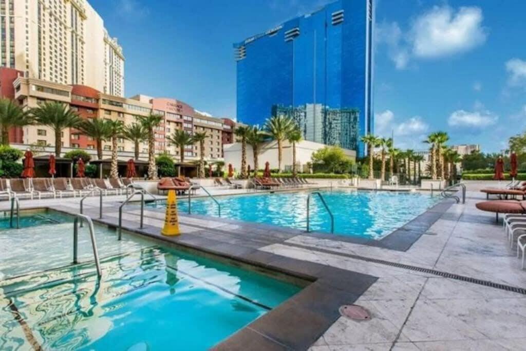 37Th Floor Penthouse - No Resort Fees - Strip View - Mgm 37807 Las Vegas Exterior photo