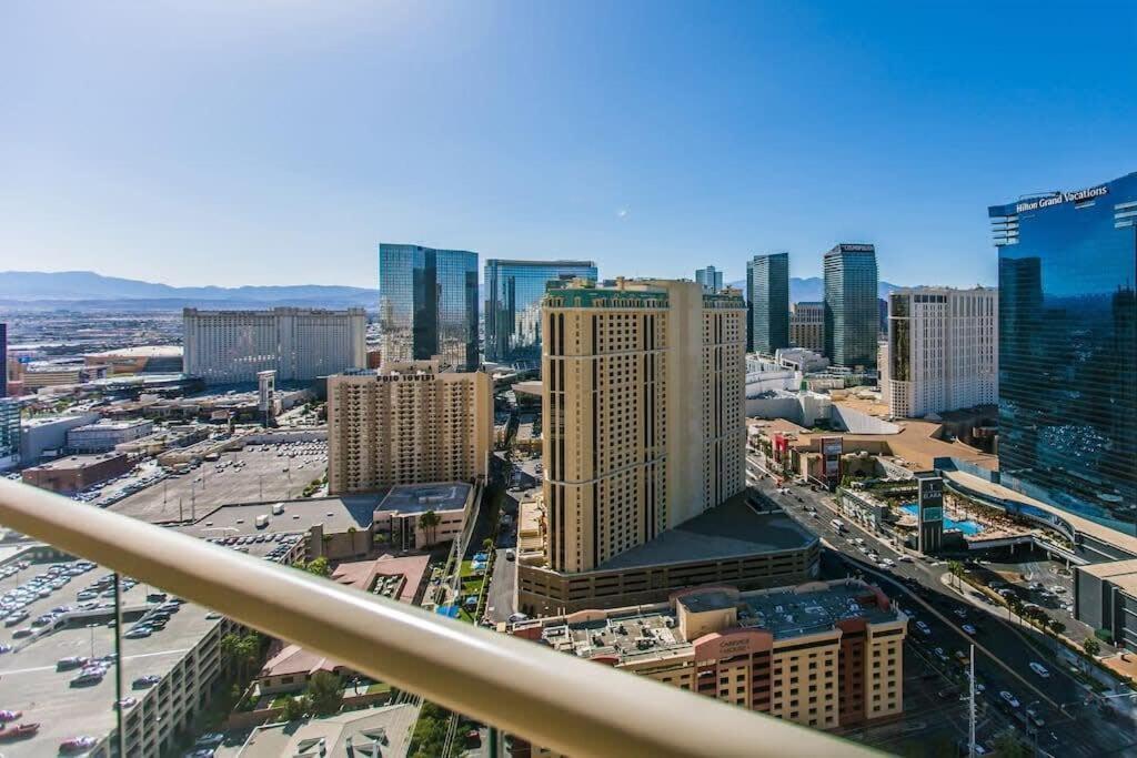37Th Floor Penthouse - No Resort Fees - Strip View - Mgm 37807 Las Vegas Exterior photo